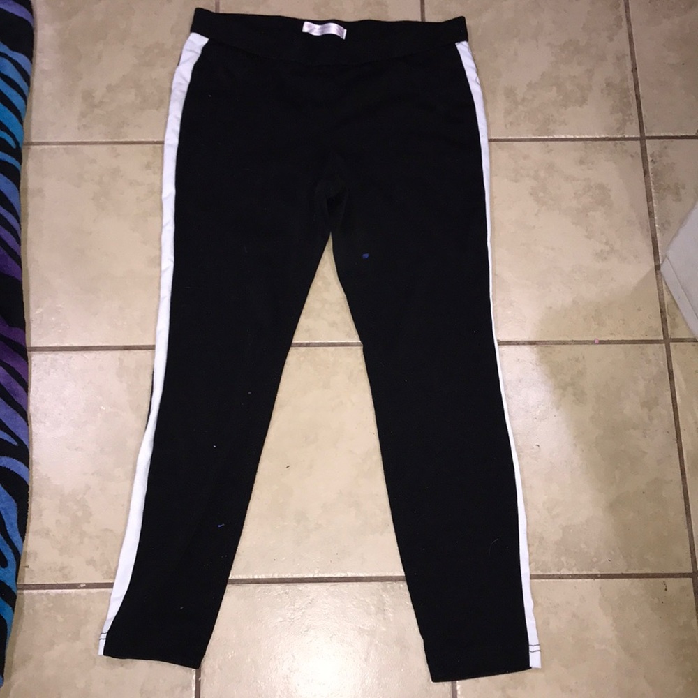 Black and white pants